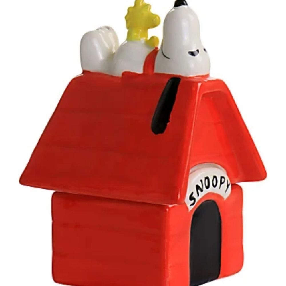 Peanuts Classic Dog House Salt‎ & Pepper Set